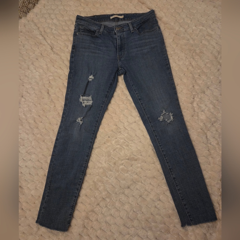 Levi's Distressed Blue Women's Jeans